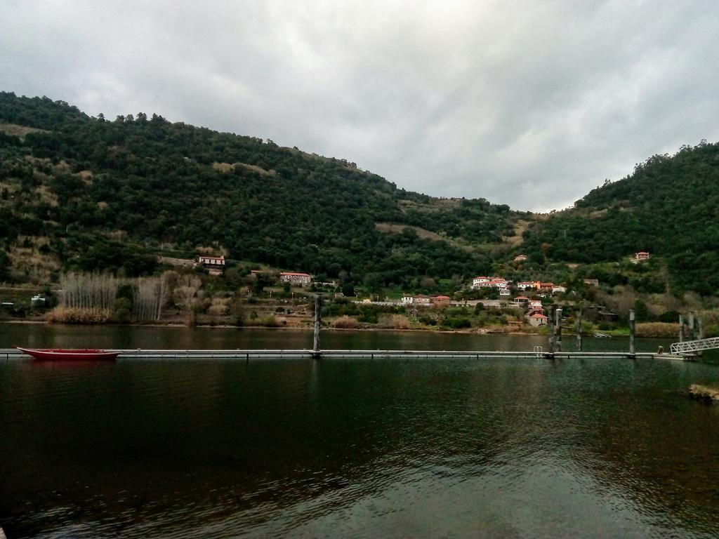 Douro Balcony Villa เรเซนด์ ภายนอก รูปภาพ